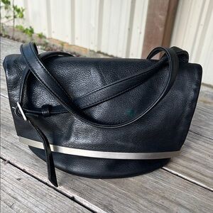 Vintage Black Leather Foldover Shoulder Bag with Hinged silver Metal Frame